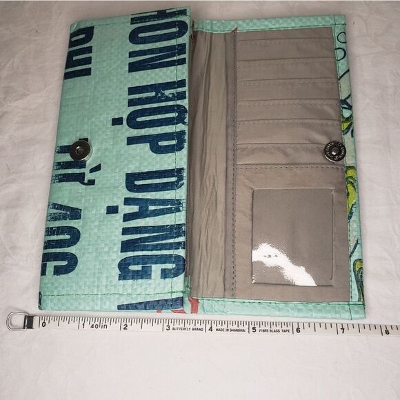 Aquamarine mermaid burlap wallet - Picture 4 of 8